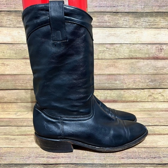 Frye Black Leather Pointed boots main image 4